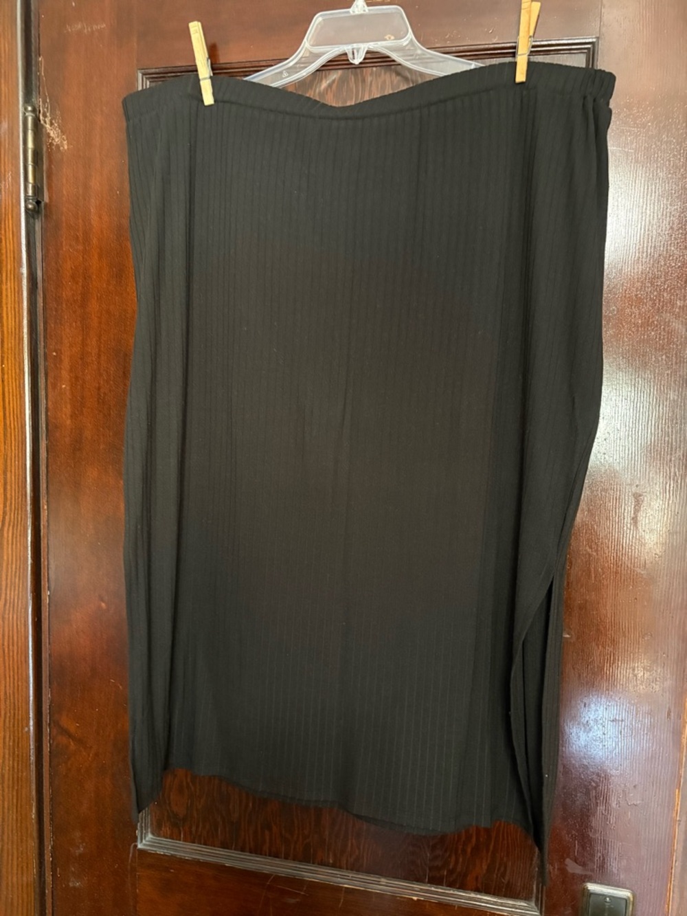 LuLaRoe Black Ribbed Pull-On Midi Skirt